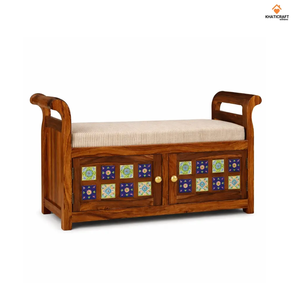 Chitra Settee