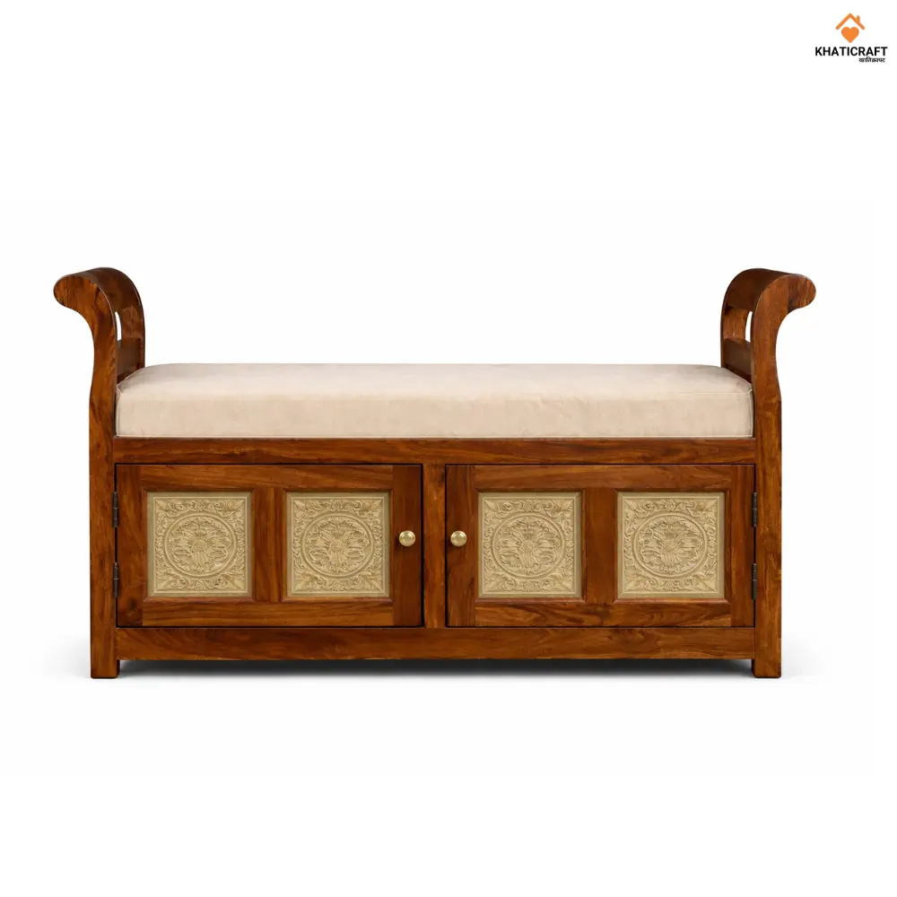 Swarn Settee