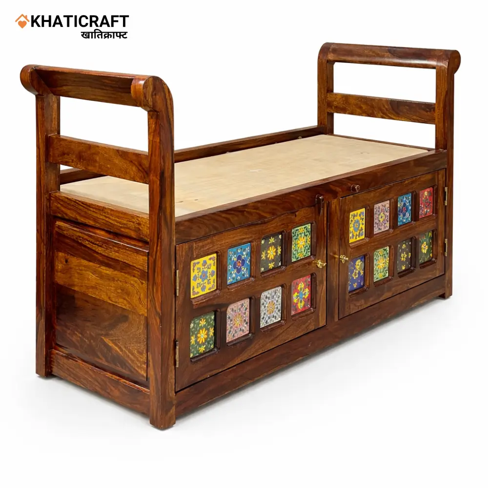 Chitra Settee