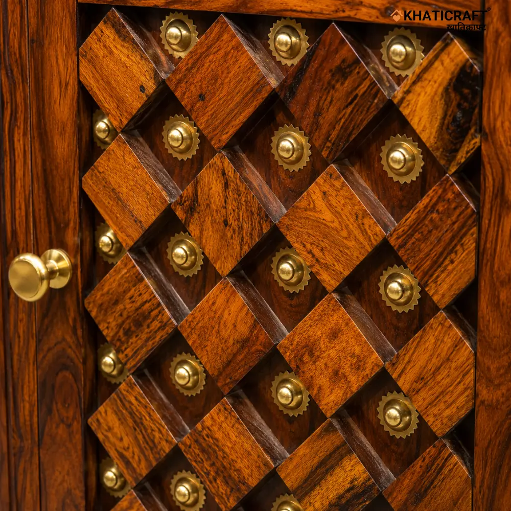 Giri Sideboard 10.webp