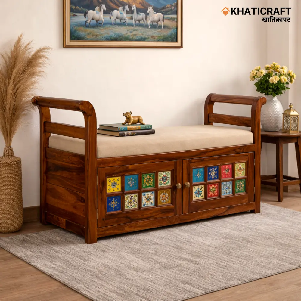 Chitra Settee