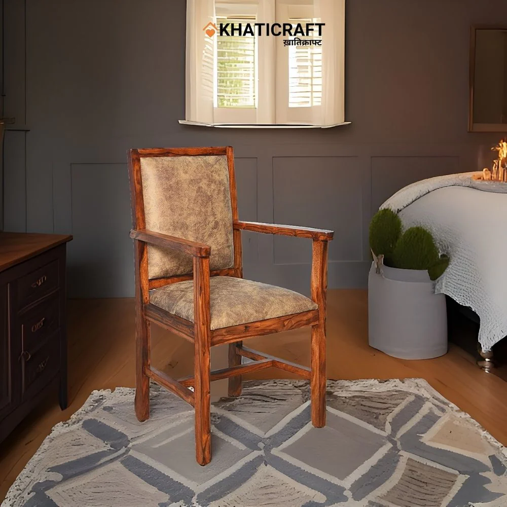 Hina Armrest Chair
