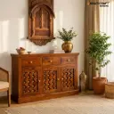 Giri Sideboard